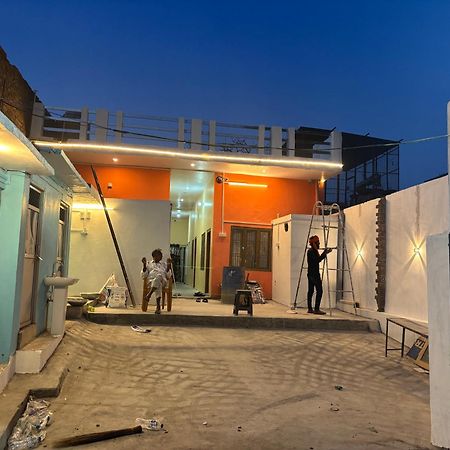 Shakuntala Guest House Ayodhya 外观 照片